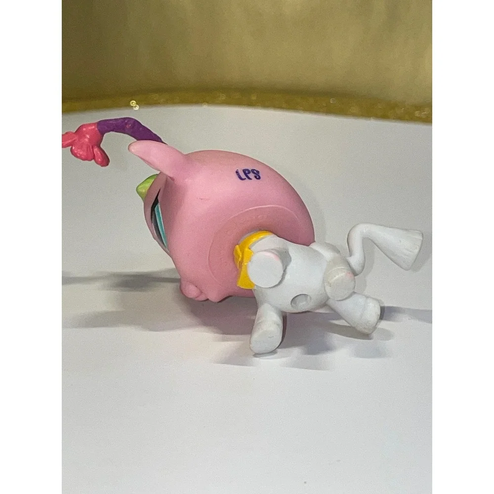 Littlest Pet Shop‎ LPS Angora Bunny Rabbit Flower 2132 Hasbro